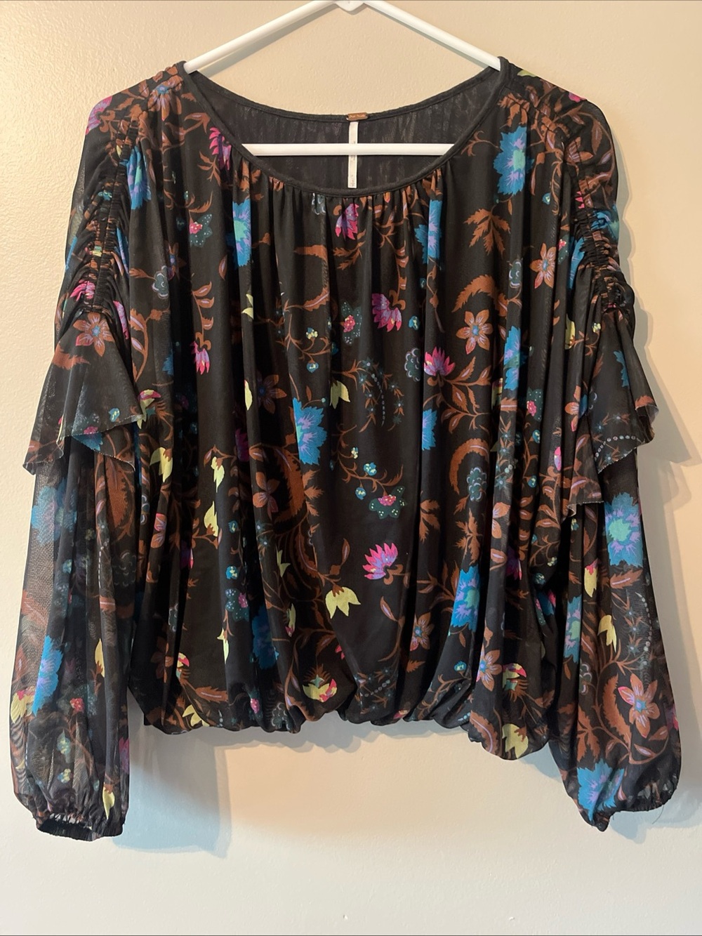 Women’s Free People Black Pink Blue Floral Long Sleeve Puff Blouse Small Boho